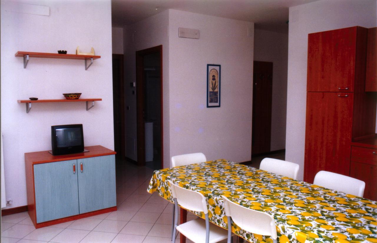 Girasole Apartment Martinsicuro Luaran gambar